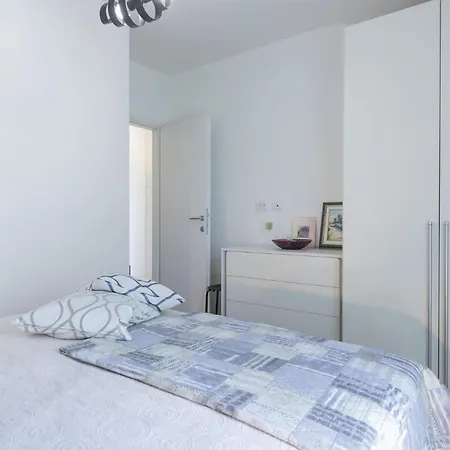 Holiday home In With Kitchen